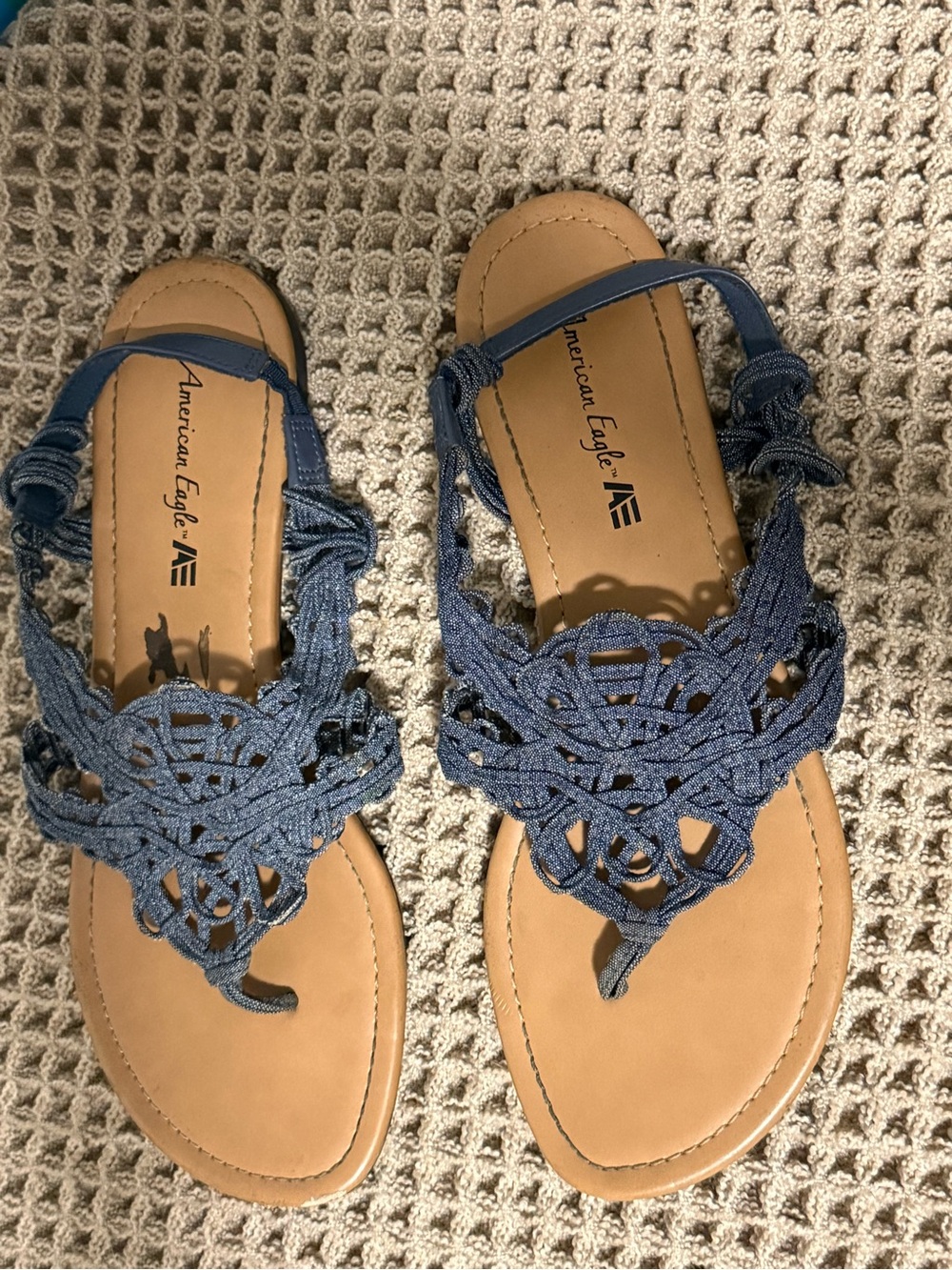 102. American Eagle Outfitters Navy Denim Braided Macramé Sandals Size 8.5 - Picture 4 of 6